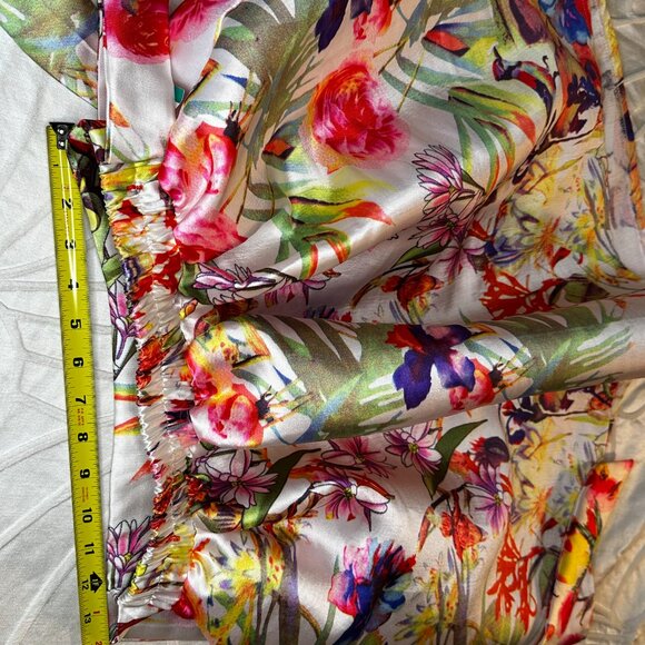 Medium-Revampe Birds in the flowers pattern Puffy Mini - Picture 16 of 16